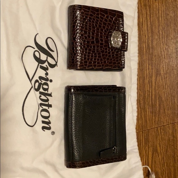 Wallets - Picture 2 of 3